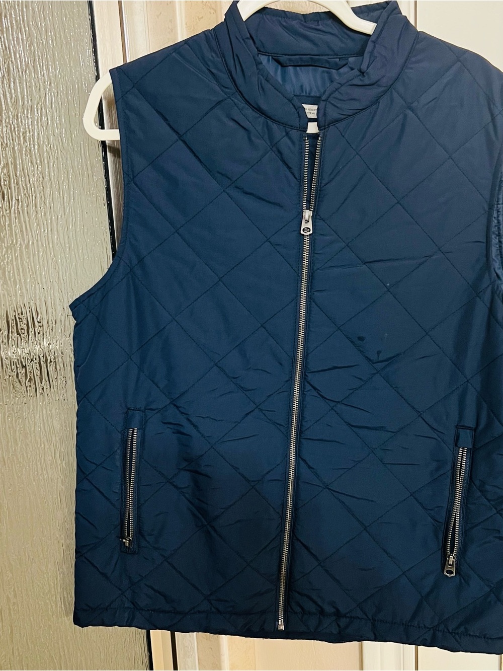 Quilted Navy women’s  Zip-Front Vest navy blue
